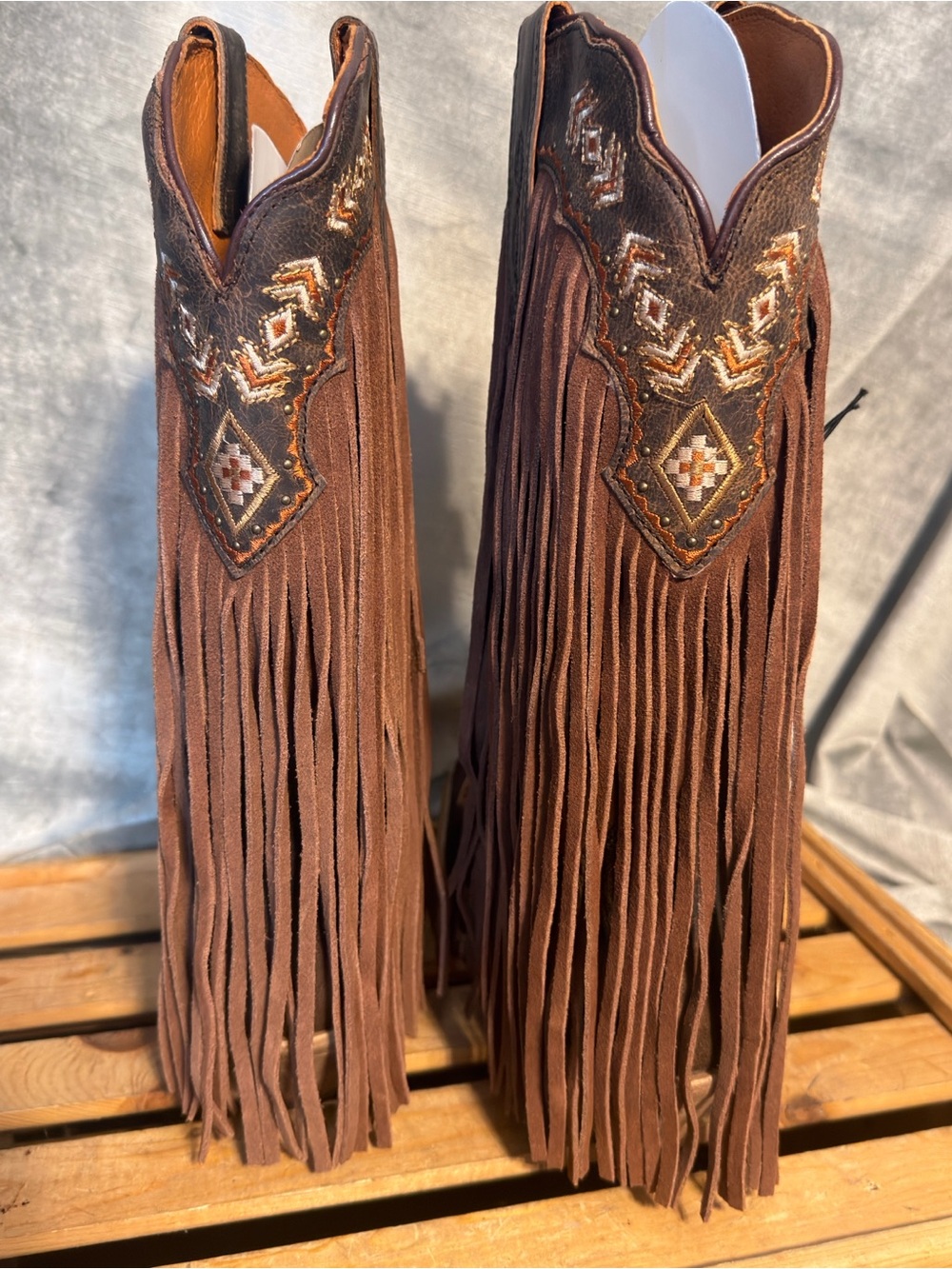 Buck & Brana *NEW* Franny Crack Women's Boot w/Fringe in Honey. Size 8.5 - Picture 7 of 16